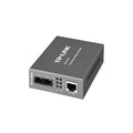 Convertidor Multimedia Mono-modo Tp-Link MC110CS, 1 Puerto RJ45 10/100 Mbps, Puerto Fibra Óptica SC 100 Mbps, Hasta 20 kilometros, Plug and Play