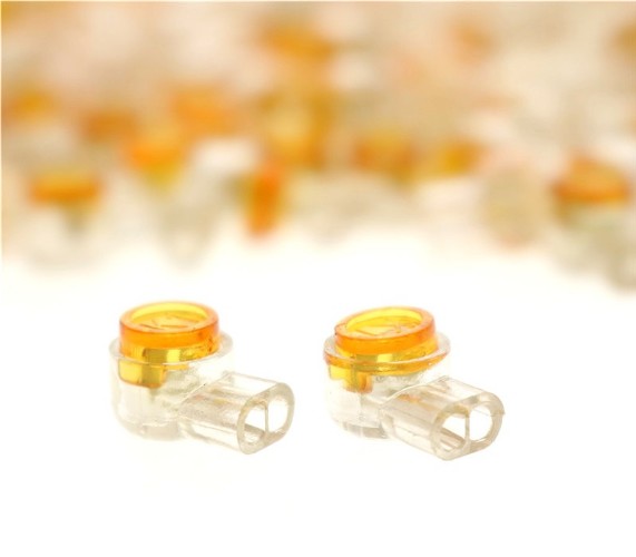 CONECTOR UY PARA EMPALME DE 2 CABLES TELEFONICOS 4-9mm
