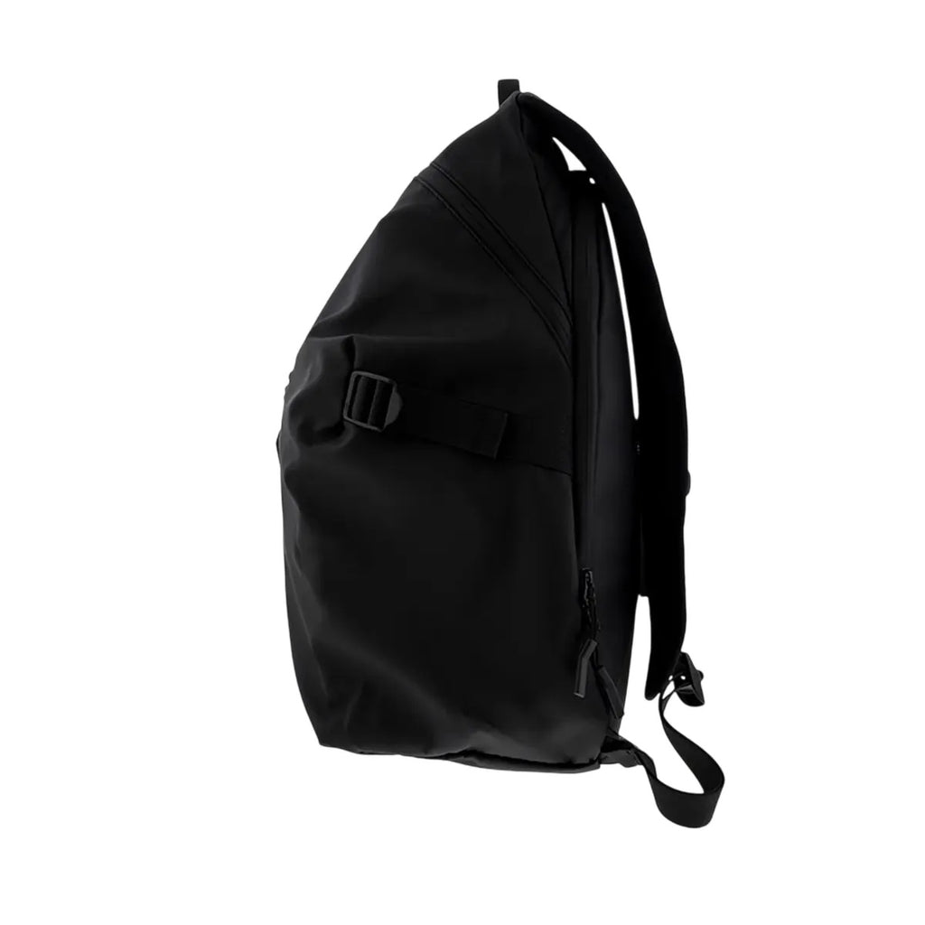 Xtech - Motorcycle Helmet Backpack - 15.6" - 900D polyester - All black - Capacity up to 35L XTB-520