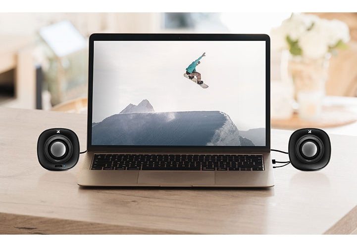 Altavoces Xtech de 2,0 canales y 6 W con cable XTS-115BK