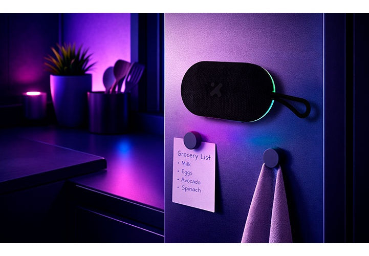 Xtech - Speaker - black with LED lights and magnetic base - BT 5W TWS XTS-607